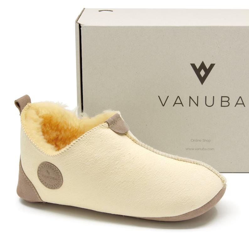 Men’s Bio Sheepskin Relugan Slippers – Soft Sole Wool House Shoes 41–47, Natural Medical Shearling Leather, Eco Gift for Him